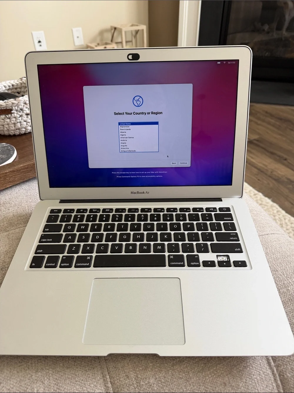 Apple Silver MacBook Air 2017 13”